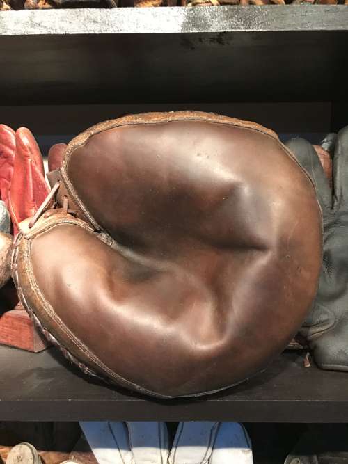 Reach Decker Patent Catchers Mitt Front