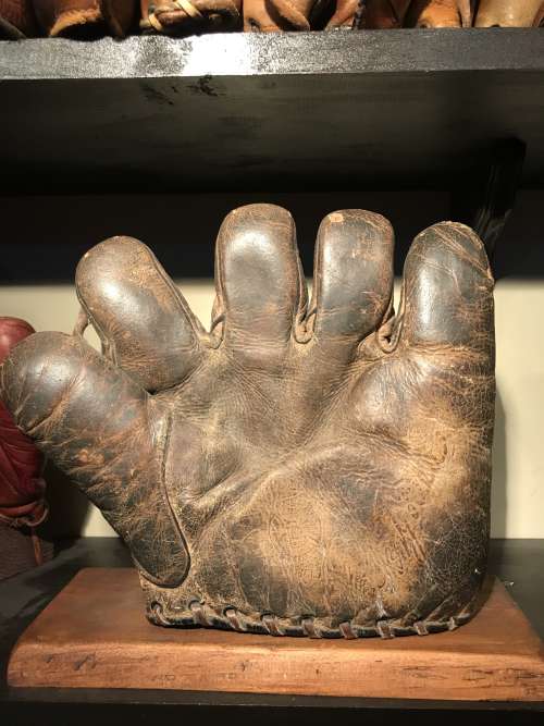 Dizzy Dean Reach Front