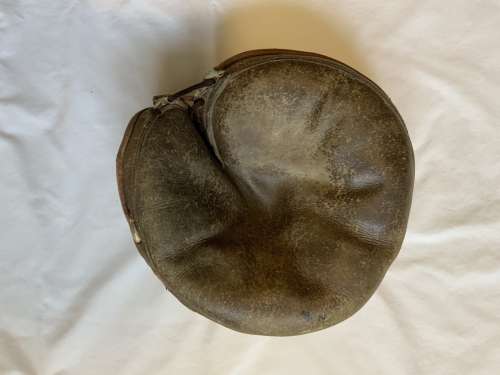 Simmons Catchers Mitt Front