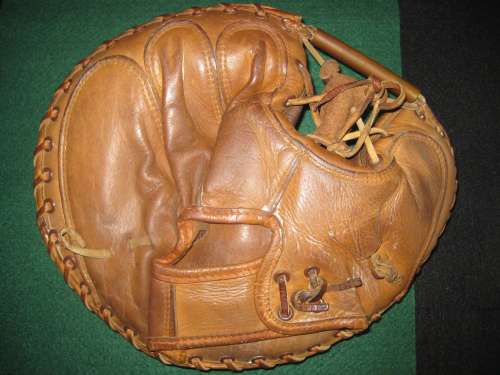 Sammy White Sonnett CM Back