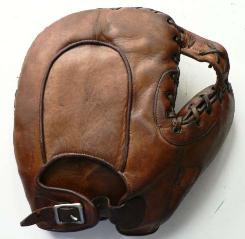 Earl Sheely Spalding LG 3 Back