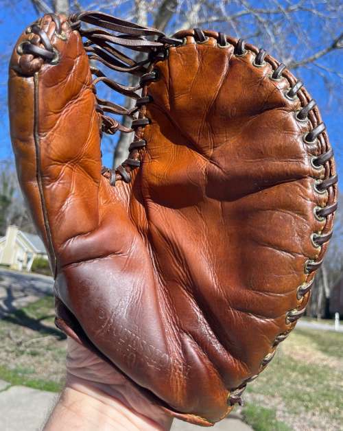 Spalding 120 Professional Model Basemitt Front