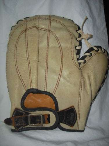 Spalding 221-73 Mitt Back