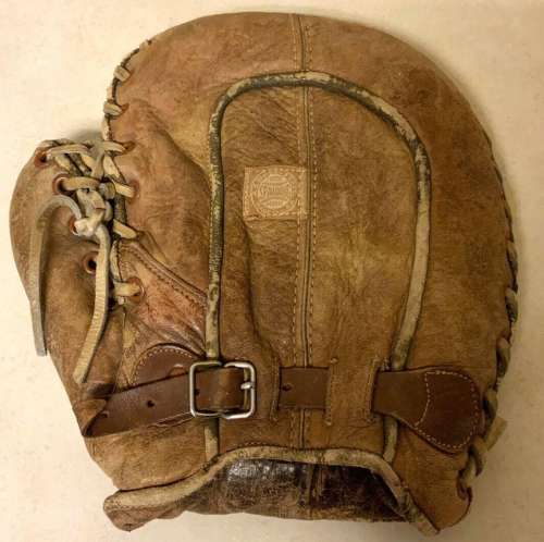 Spalding AXP Basemitt Back