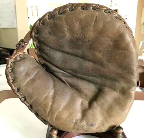 Spalding AXP World Series Model Basemitt Front