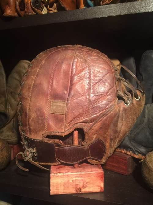Spalding Basemitt Back