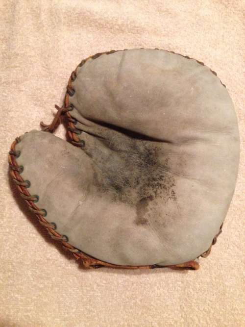 Spalding Basemitt White Front