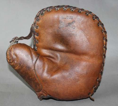 Spalding BXB Buckle Web Basemitt Front