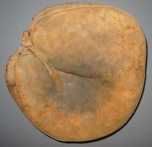 Spalding Catchers Mitt Front