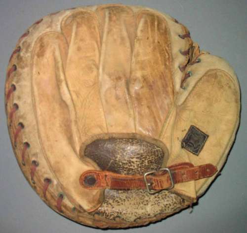 Spalding Catchers Mitt Back