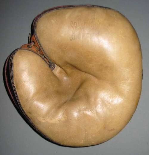 Spalding Catchers Mitt Front