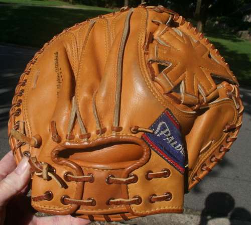 Larry Yogi Berra Spalding 42-707 Personal Model Back Tim