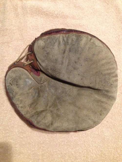 Spalding Lace Back Catchers Mitt Front
