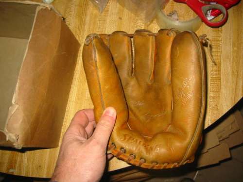 Sam Esposito Spalding 1047 Front