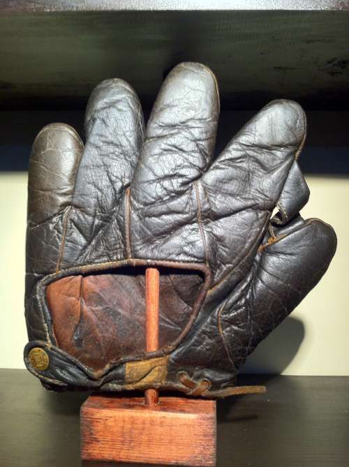 Spalding 1 Inch Web Black Back