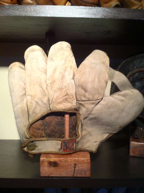 Spalding 1 Inch Web White Back