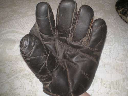 Spalding Full Web Dark Brown Front