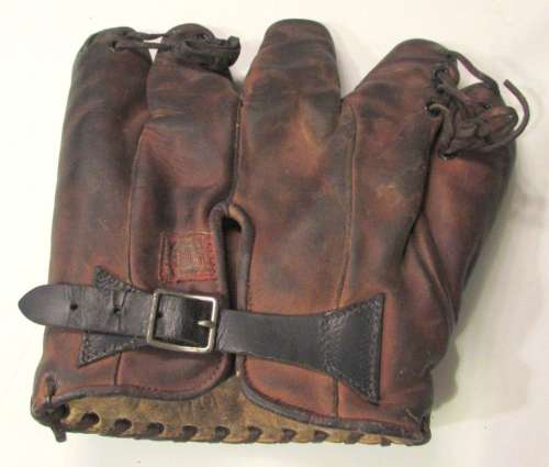 Spalding The Giant Back