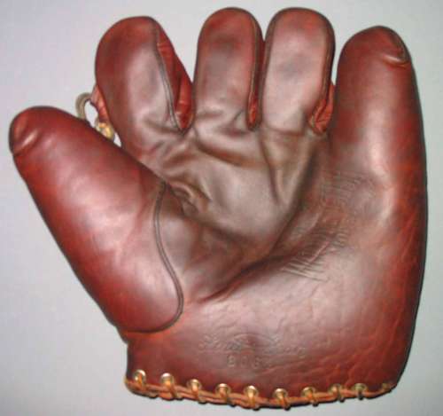 Woody English Stall & Dean 8061 Front