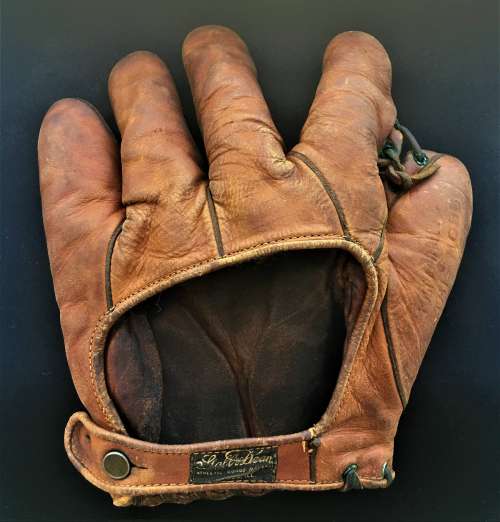 Grover Cleveland Alexander Stall & Dean Back