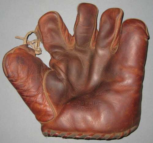 Stall & Dean 8049 Front