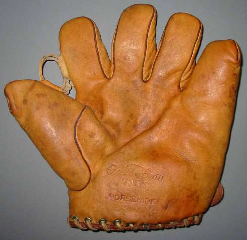 Stall & Dean 8050 Front