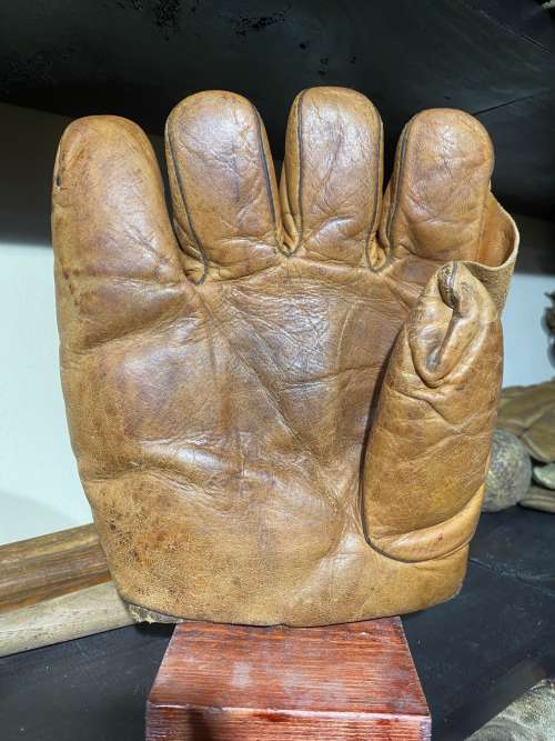 Stall & Dean Full Web Lefty Front