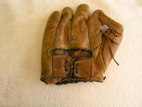 buddy-lewis-trusport-g30-back-doug