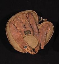 Ty Cobb Sporting Goods W.B. Jarvis Catchers Mitt Back