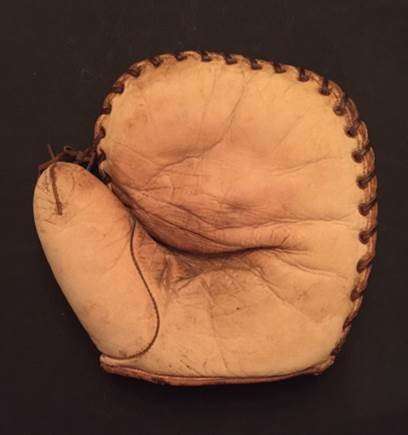 Victor Basemitt White Front