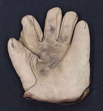 Victor Full Web White Front