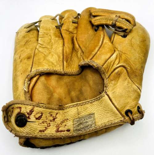 Walter Johnson Victor Canada Back