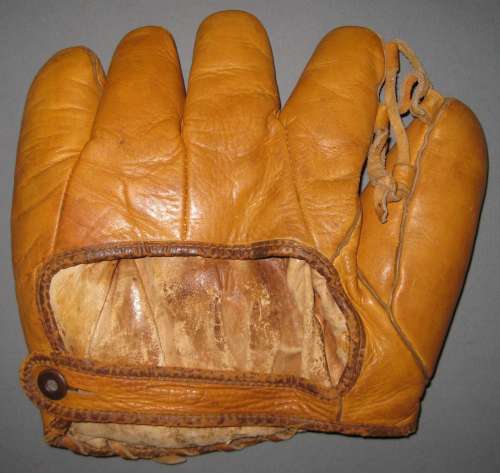 Tommy Holly Wichita G6 Back