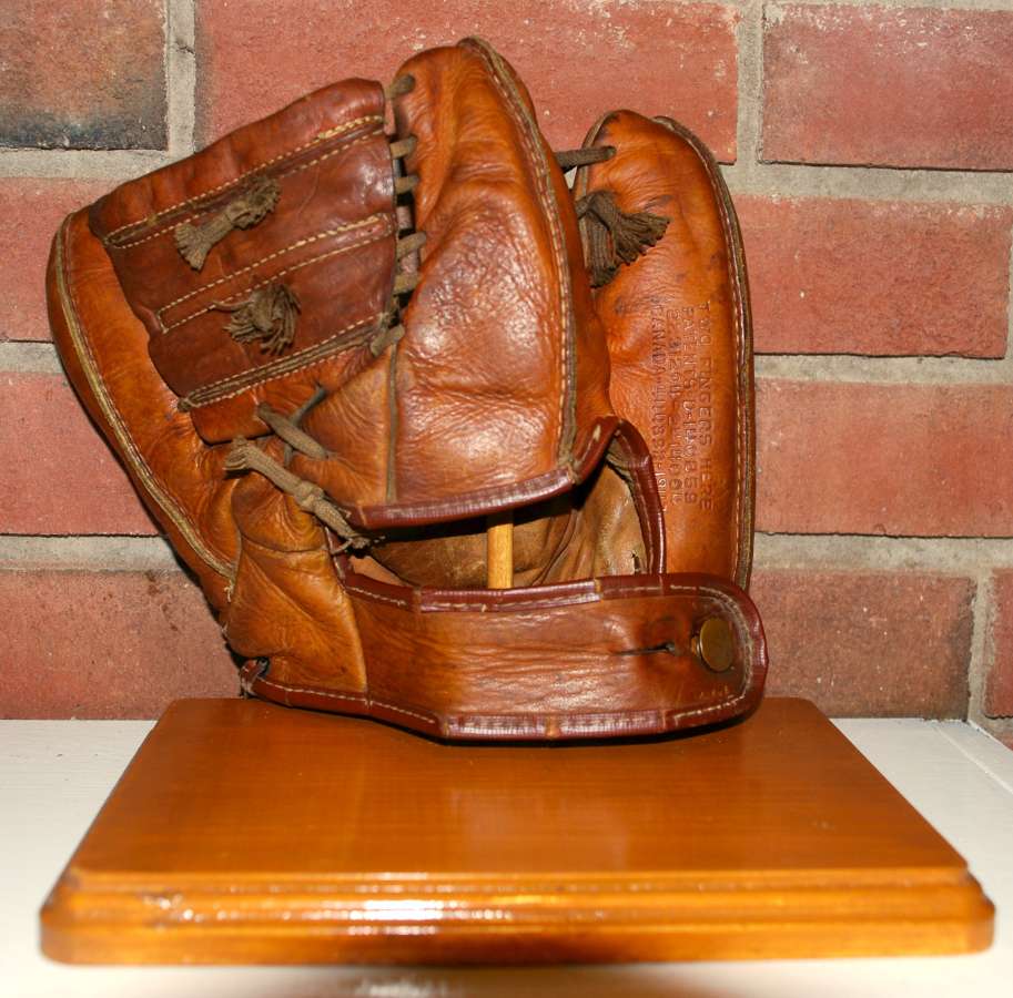 Wilson A2252 Ball Hawk 3 Back Wilson Baseball Glove Collector