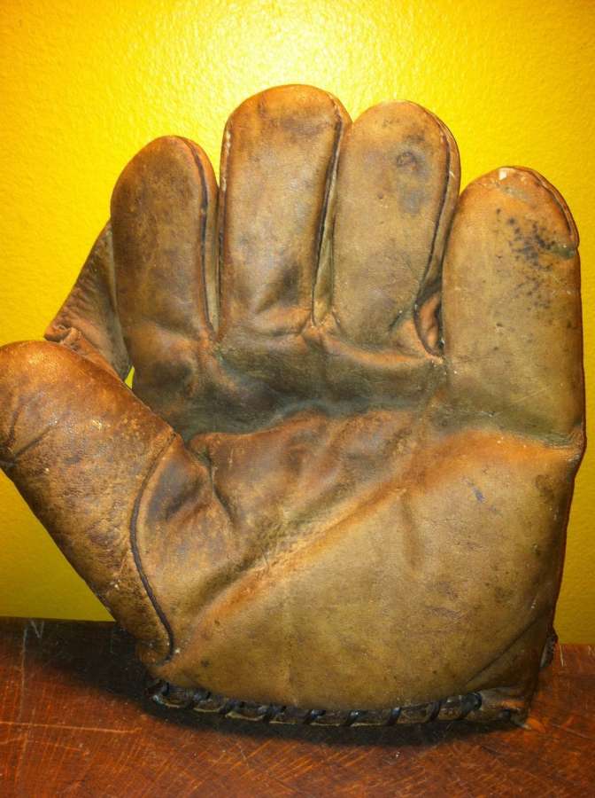 Winchester 1 Inch  Light Brown Front Winchester Baseball Glove