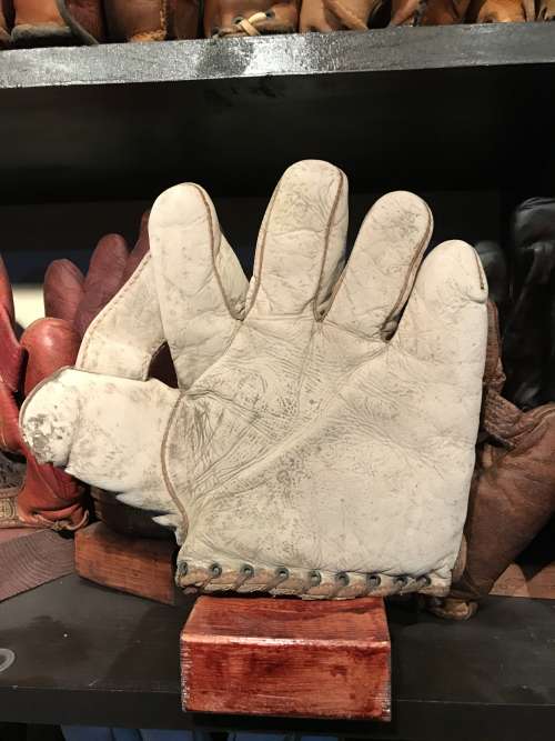 Winchester 1 Inch Web White Front