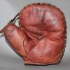 Victor, Wright & Ditson Special Basemitt Front