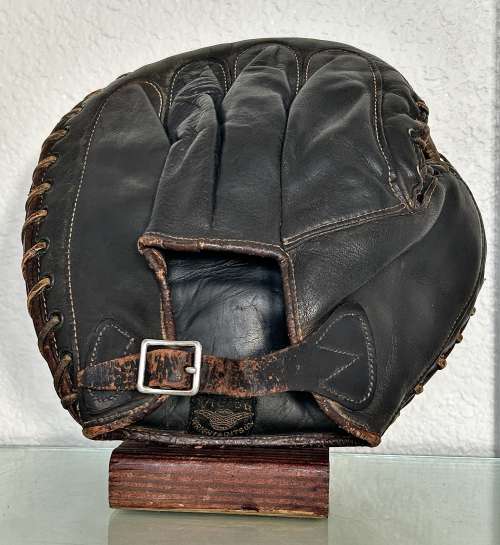 Victor, Wright & Ditson BSP Semi Pro Basemitt Back