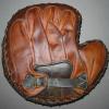 Victor, Wright & Ditson Catchers Mitt Brown Back