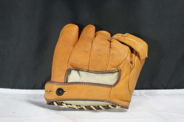 Yale F400 Page Model Back