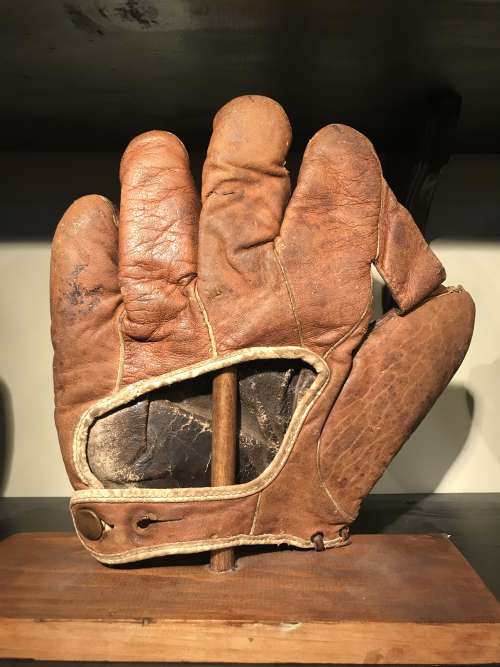 Mitchell & Ness 1 Inch Web Back