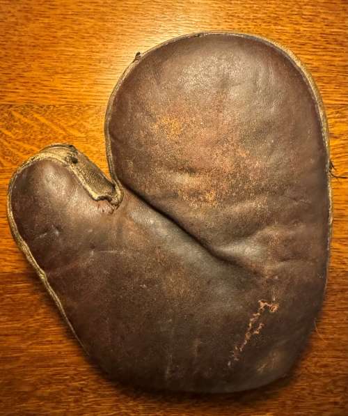 1890s Catchers Mitten Front
