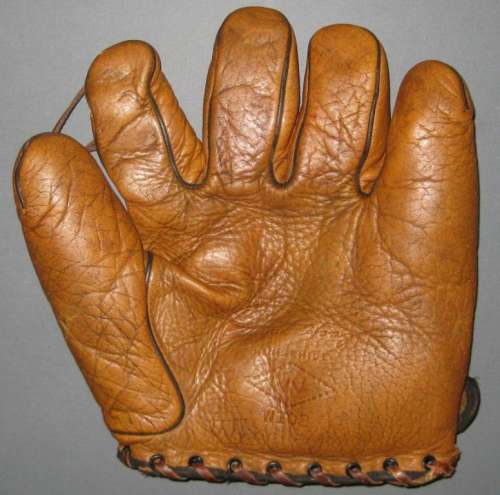 Myril Hoag W W102 Front