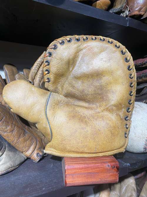 Al Simmons Banner Basemitt Front