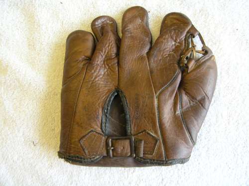 Banner F25V Boys League Back