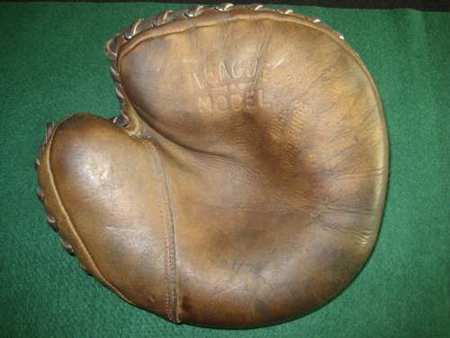 Chuck Klein Banner Peerless C265 Front