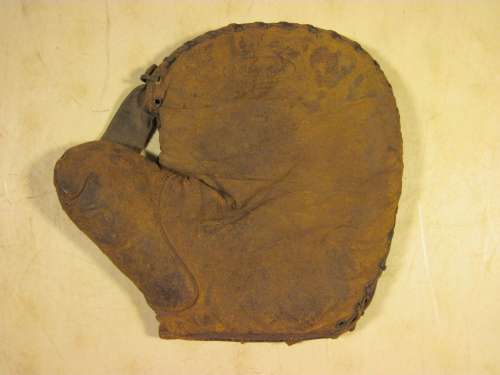 Davega Basemitt Front