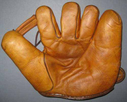 John Lindell Davega D7 Front