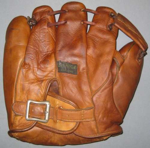 Walter Biff Berger Davega D73L Back