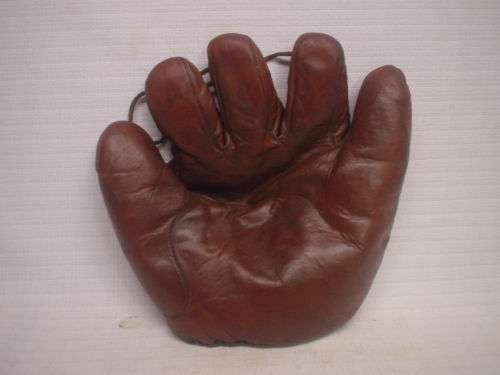 Dazzy Vance Ken Wel With Front